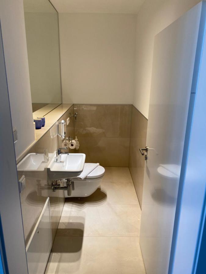 Sleep Inn Duesseldorf Suites Екстер'єр фото